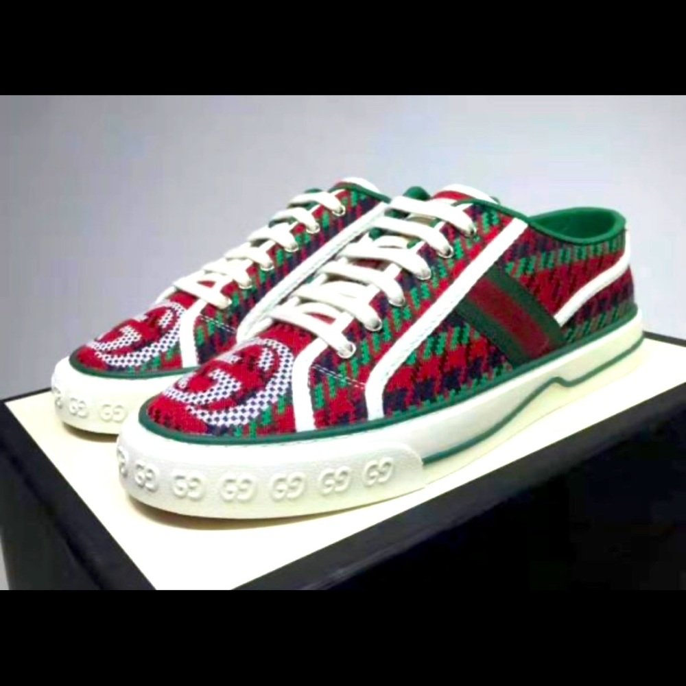 Gucci men’s 1977 sneakers in green/red houndstooth